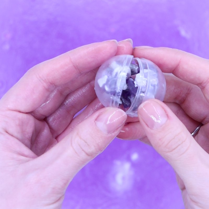 (image for) White Jasper Gem Bracelet Bath Bomb