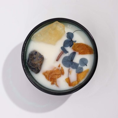(image for) Hop Hare Crystal Magic Flower Candle - The Sun