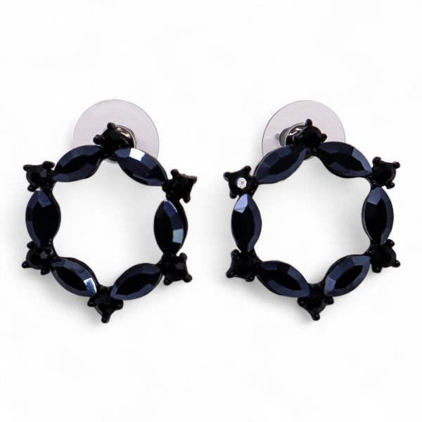 (image for) Jet Black - Vintage Glass - Loop - Earrings